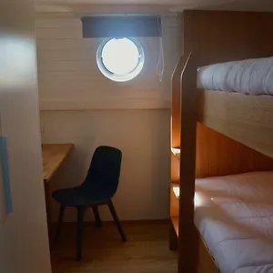 https://tagus-marina.hotels-lisbon-portugal.com