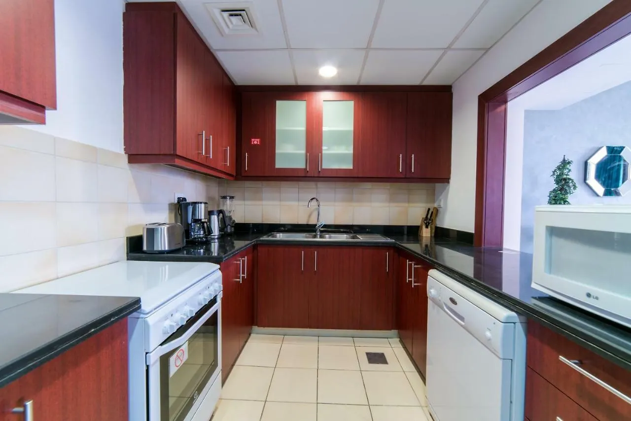 Icon Casa Living - Rimal 6-Jbr Marina View Apartment Dubai