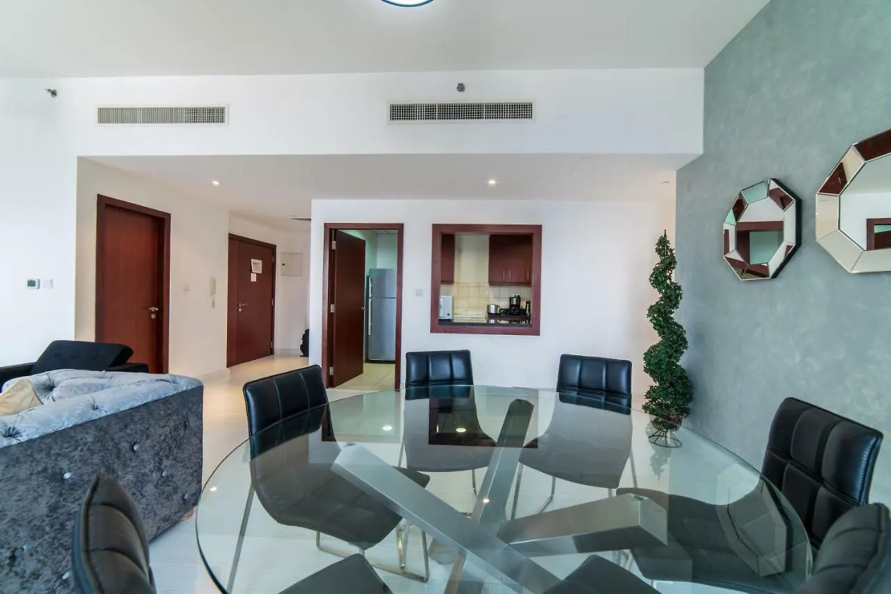 Icon Casa Living - Rimal 6-Jbr Marina View Apartment Dubai