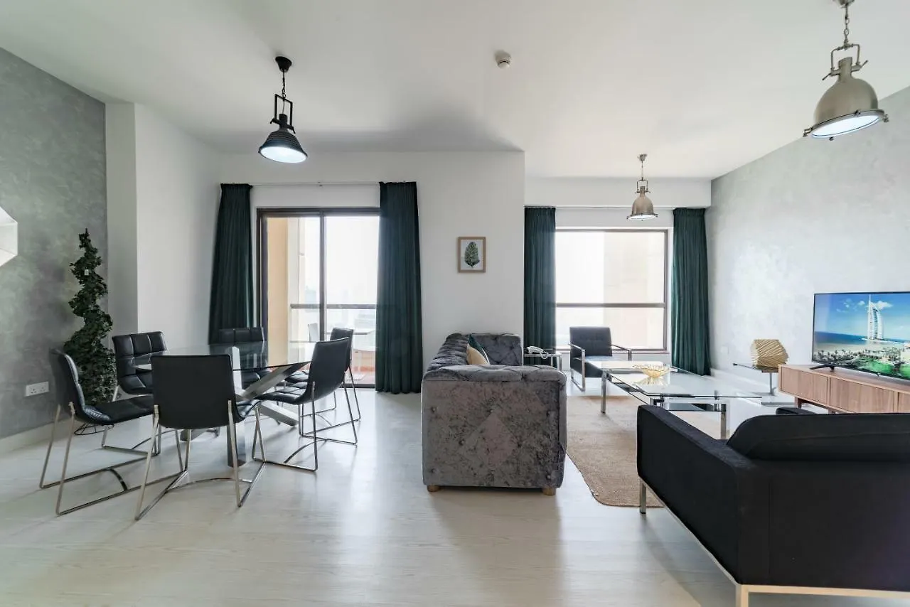 Icon Casa Living - Rimal 6-Jbr Marina View Apartment Dubai
